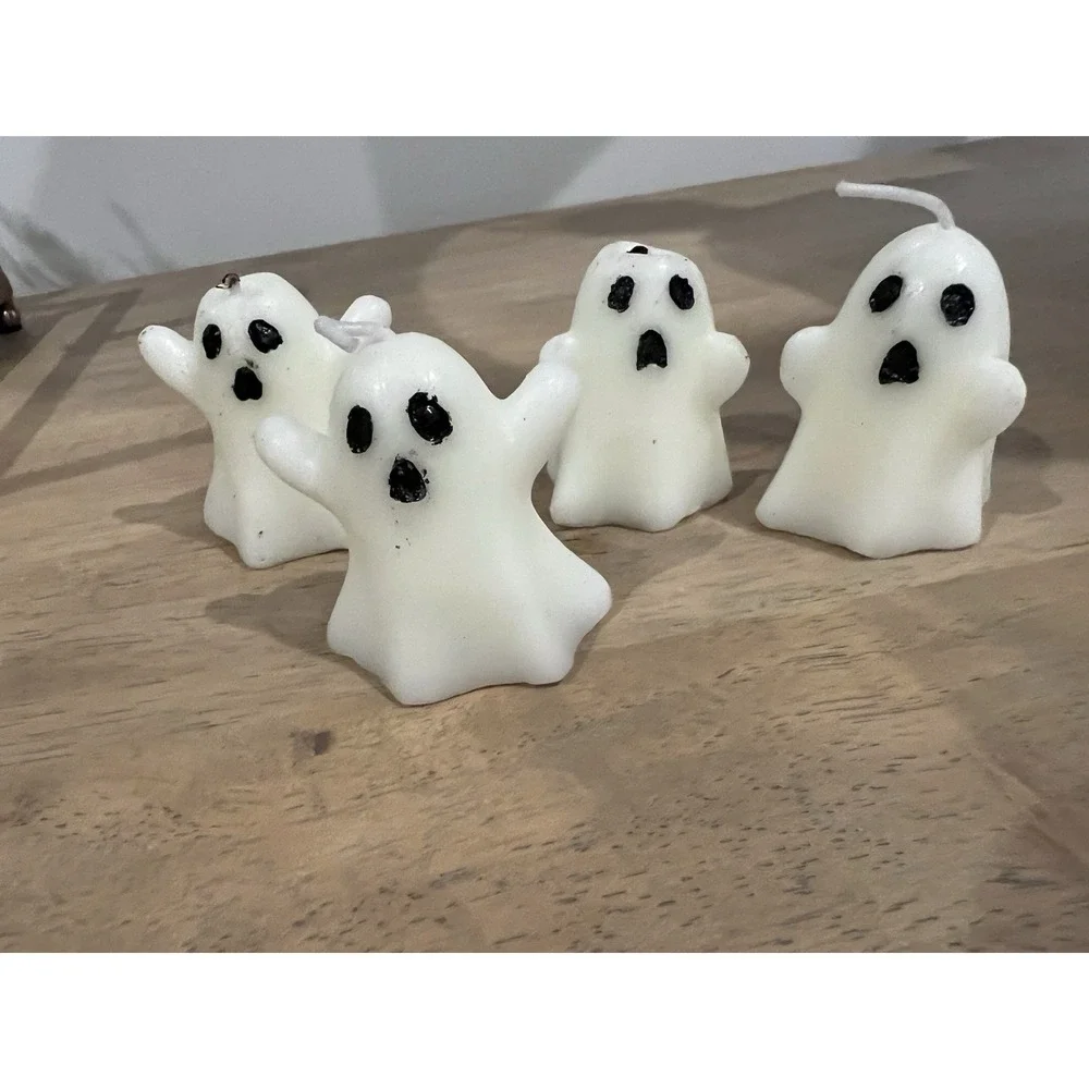 Halloween Ghost Candle Gift Pack - 4  Decorative Candles  2 Wicks Burned